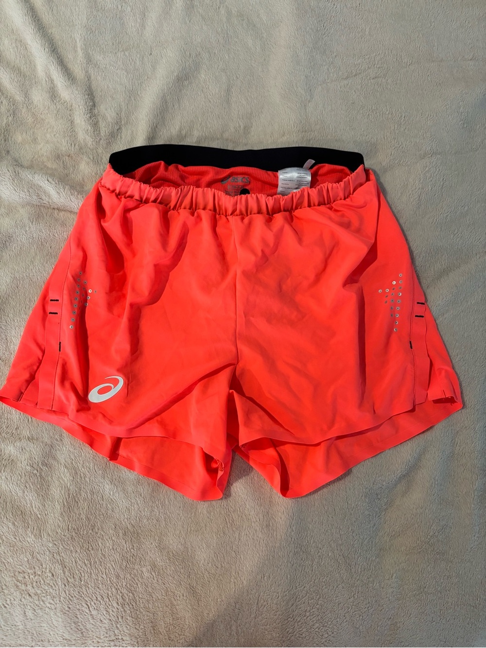 ASICS Running Shorts - 5in split shorts - New